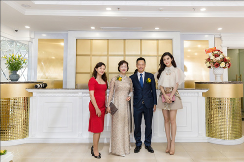 Nghệ sĩ nhân dân Lê Khanh chia sẻ bí quyết làn da không tuổi - 3