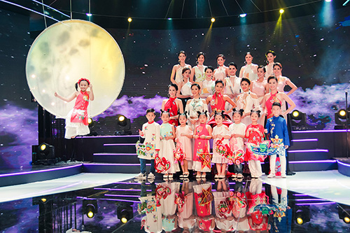 Rời công ty cũ,  Sơn Tùng - MTP tung luôn ca khúc mới đầy chất cổ trang - 13