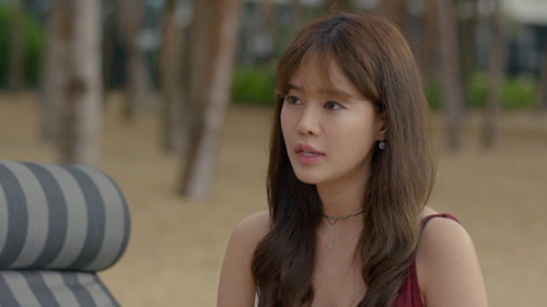 Tuổi thanh xuân 2: Kang Tae Oh cảm giác amp;#34;khác lạamp;#34; khi ôm chặt Nhã Phương giữa phố - 9