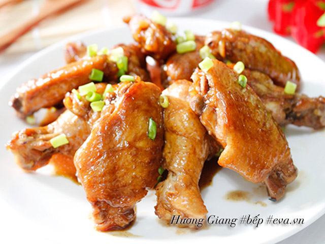 Cánh gà om coca thơm ngon ai cũng mê tít