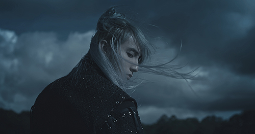 Rời công ty cũ,  Sơn Tùng - MTP tung luôn ca khúc mới đầy chất cổ trang - 2