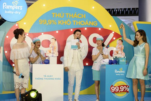 Lưu Hương Giang và Đan Lê chia sẻ bí quyết chăm sóc da bé trong mùa lạnh - 3