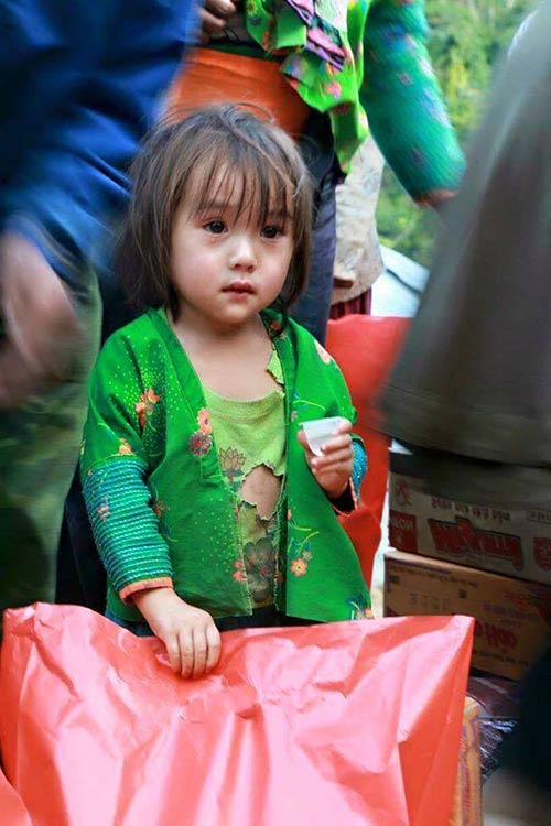 Sau amp;#34;hoa hậu nhíamp;#34; Sơn La, amp;#34;soái ca nhíamp;#34; Yên Bái lại đang đốn tim cư dân mạng - 6