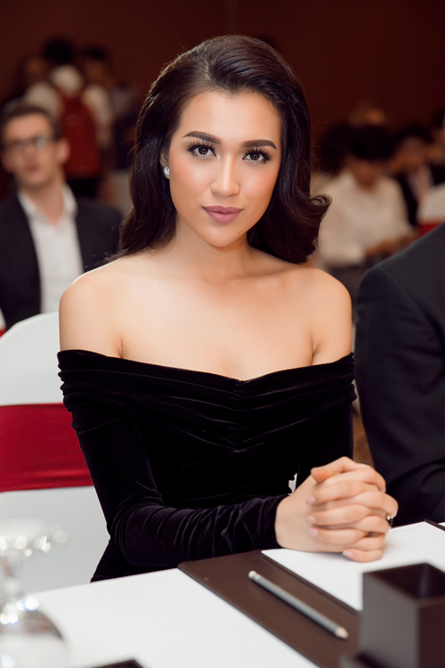 Á hậu Lệ Hằng bất ngờ đổi style chuẩn bị cho Miss Universe 2016 - 6