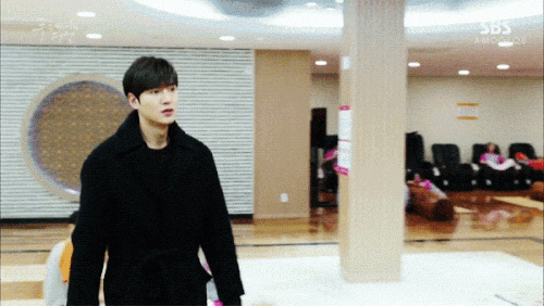 Huyền thoại biển xanh tập 11: Vì yêu, Lee Min Ho sẵn lòng làm trò amp;#34;siêu lầyamp;#34; thế này! - 3