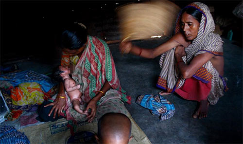 Nếu bạn mệt mỏi với con cái, nhìn người mẹ này để thấy khao khát được chăm con lớn nhường nào - 13