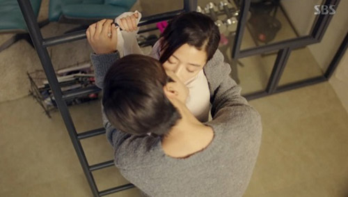 Huyền thoại biển xanh tập 12: Lee Min Ho kịp thời giải cứu Jeon Ji Hyun vào phút chót - 7