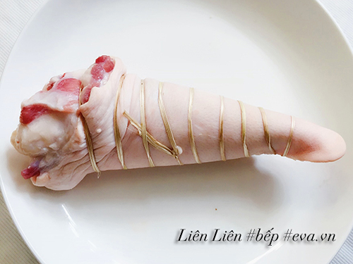 Tai heo cuộn mộc nhĩ giòn sần sật ngon đến amp;#39;giật mìnhamp;#39; - 6