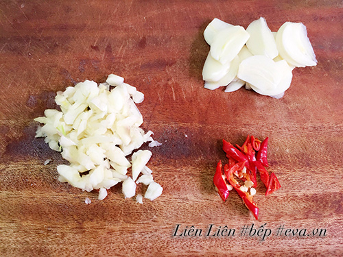 Dưa su hào muối chua giòn giòn chống ngán - 4