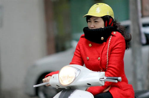 Tin mới nhất về đợt không khí lạnh cực mạnh và siêu bão trên biển Đông - 1