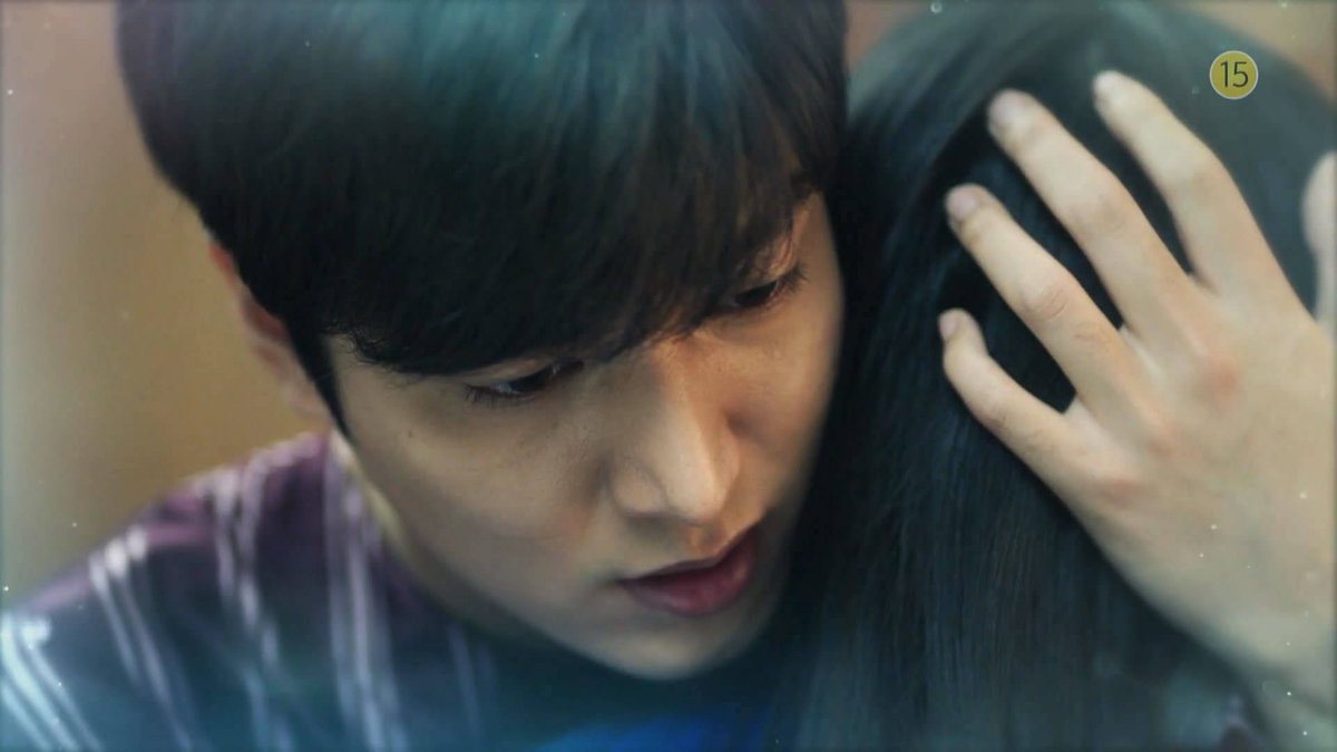 amp;#34;Huyền thoại biển xanhamp;#34;: Jeon Ji Hyun sung sướng ngủ trong vòng tay Lee Min Ho - 3