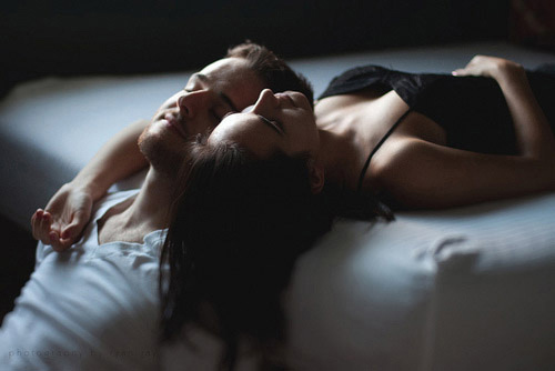 Vì sao các ông chồng hay ngoại tình vào ngày thứ 4 trong tuần?