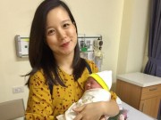 Giải trí - MC Minh Trang vui sướng sau khi vừa sinh con thứ 3, vẫn bày tỏ mong muốn đẻ tiếp