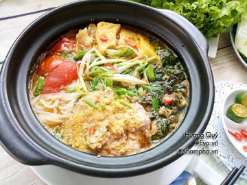 Bún riêu ốc vừa nóng hổi lại giòn giòn thơm ngon cho bữa sáng