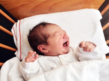 Trẻ 1 tháng tuổi bị ho: Nguyên nhân và cách điều trị