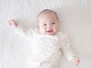 Làm mẹ - Trẻ 3 tháng tuổi ăn uống tốt, 3 ngày không đi ngoài có phải bị táo bón?