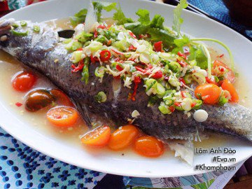 Cá hấp tỏi ớt đơn giản mà ngon