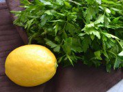 Sức khỏe - Chanh cộng rau mùi: Bài thuốc tuyệt vời chống cảm cúm, cảm lạnh vào mùa đông