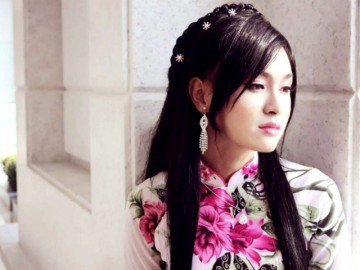 Quán quân Làng hài mở hội 2017: 'Gây sốt' vì giả gái quá đẹp, trưởng nhóm không còn muốn xinh