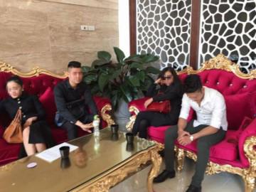 Quý bà mua dâm tiết lộ về đường dây “trai bao” toàn “mỹ nam”