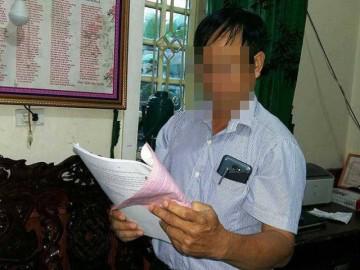 Cả huyện ‘đau đầu’ vì vụ ly hôn của một cô giáo