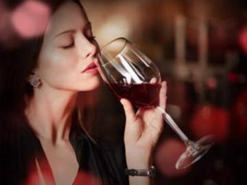 5 kiểu hư hỏng của phụ nữ khiến đàn ông không thể cưỡng lại được