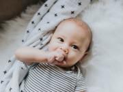 Làm mẹ - Trẻ 3 tháng tuổi bị ho mẹ nên chăm sóc như thế nào để con nhanh khỏi?