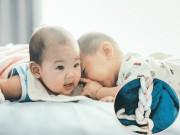 Bà bầu - Mẹ cặp song sinh với 2 dây rốn đan nhau chục vòng: "Bác sĩ "xui" chụp trăm kiểu ảnh"