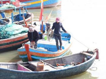 Chùm ảnh: Bà Rịa - Vũng Tàu trước giờ bão số 16 đổ bộ