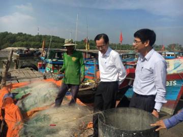 Tin bão số 16 mới nhất: TP.HCM đang di dời 5.000 dân ở khu vực ven biển trong đêm Noel