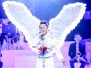 Thời trang - Tùng Dương mang đôi cánh hoành tráng không thua kém Victoria's Secret lên sân khấu