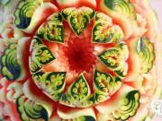 Bếp Eva - "Thánh" tỉa rau củ tuyệt đẹp khiến chị em cũng phải chào thua