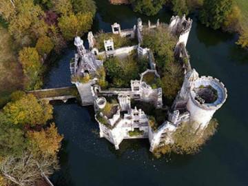 Phế tích Château de la Mothe-Chandeniers: hoàng kim của một thời quý tộc