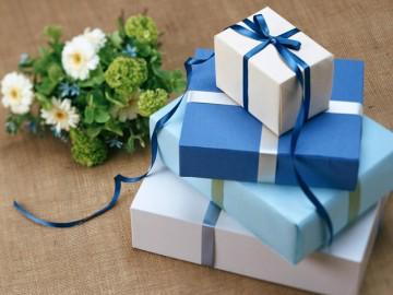 Cách gói quà cực nhanh tiết kiệm khối thời gian dịp cuối năm bận rộn