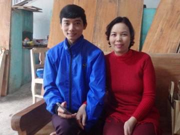 Tình yêu và sự thật về đám cưới "chồng kém vợ hơn 2 giáp" gây xôn xao trên mạng