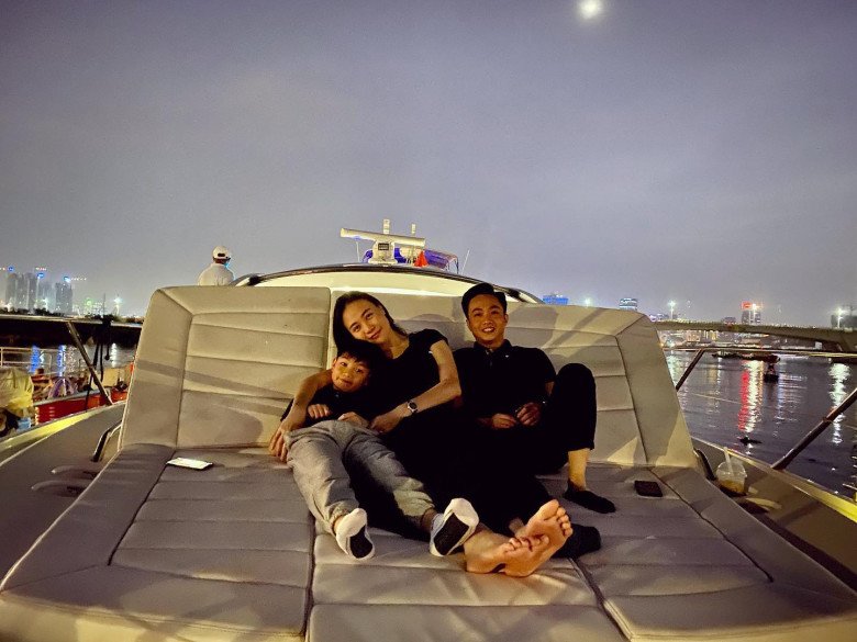 img alt srchttps://cdn.eva.vn//upload/4-2022/images/2022-12-29/cuoi-nhieu-nam-dam-thu-trang-luon-danh-dieu-dac-biet-nay-cho-subeo-khien-cuong-do-la-het-suc-an-tam-7-1672307649-589-width780height585.jpeg /