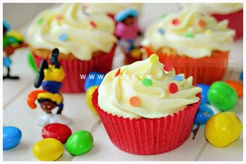Cupcake sặc sỡ dành cho bé - 9