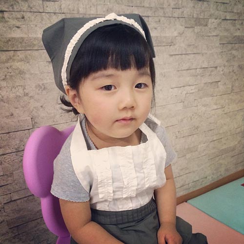 Bé Hàn nổi tiếng thế giới vì quá cute