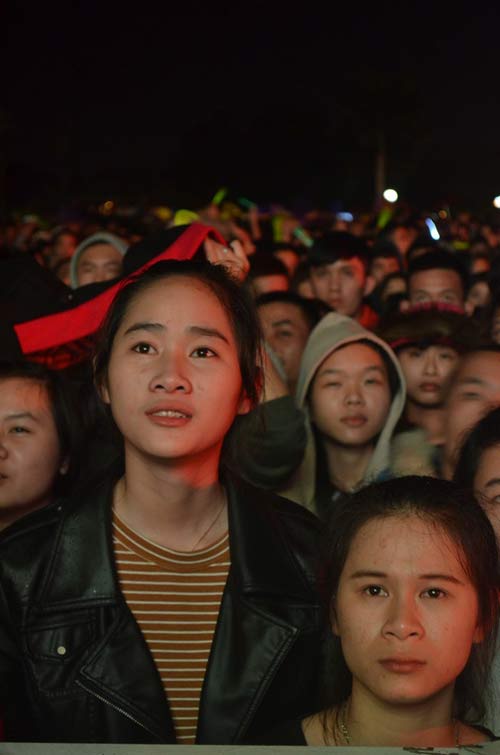 Không khí hân hoan chào đón năm mới 2015 trên cả nước - 4