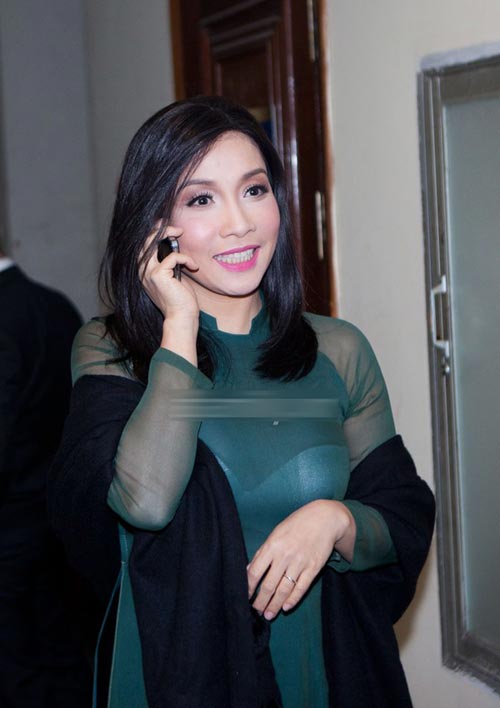 Diva Mỹ Linh: Chưa bao giờ thôi quyến rũ dù chỉ để tóc ngắn