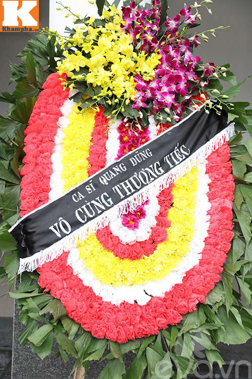 Bí thư Đinh La Thăng đến viếng NS Trần Lập - 27