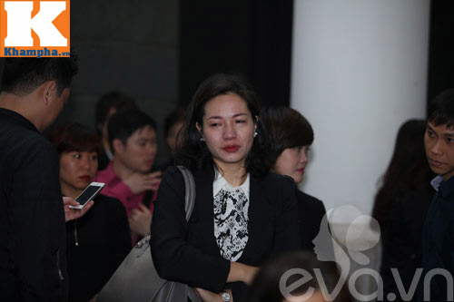 Bí thư Đinh La Thăng đến viếng NS Trần Lập - 5