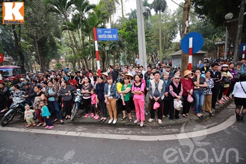 Đoàn xe motor tiễn đưa nhạc sĩ Trần Lập về nơi an nghỉ - 24