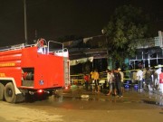Tin tức - Hỏa hoạn thiêu rụi 4 ki-ốt trong đêm cuối năm