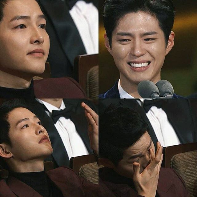 Song Joong Ki nắm tay, ôm vai Song Hye Kyo khi cùng amp;#34;chia giảiamp;#34; - 4