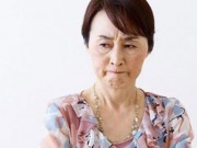 Eva tám - Hai cuốn sổ tiết kiệm 1 tỷ và lời dặn cuối cùng của mẹ chồng