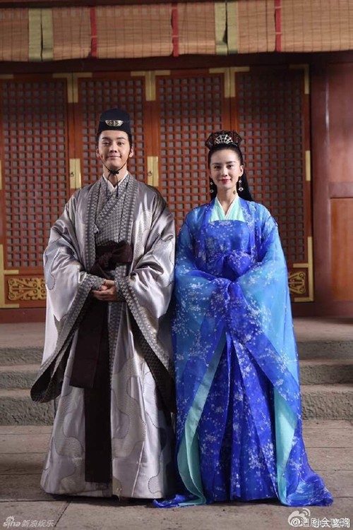 Quên mấy nàng amp;#34;bánh bèoamp;#34; ngay, 6 người đàn bà này sẽ thống trị làng phim Trung 2017 - 11