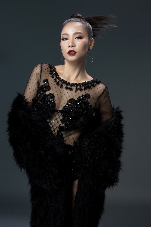 Công bố giám khảo The Voice 2017: Bất ngờ thay, Thu Minh ngồi ghế nóng cùng 3 đàn em - 1