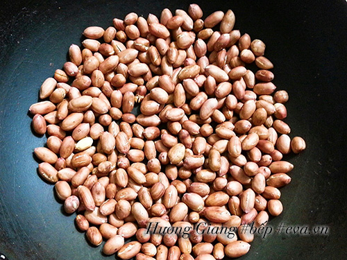 Kẹo lạc giòn tan mời khách ngày Tết - 2