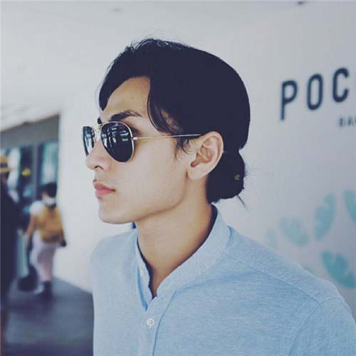 Trào lưu tóc bổ luống của anh Bo lại khiến Sơn Tùng, Isaac và các sao nam sốt xình xịch - 9